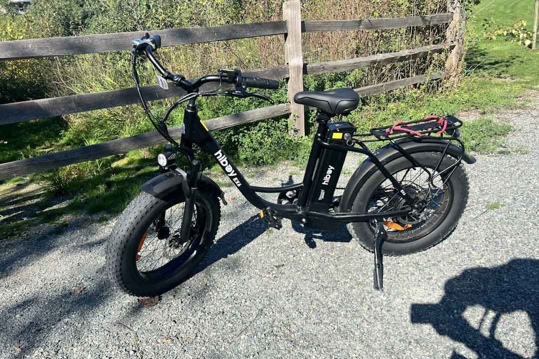 Full suspension e-bike on trail