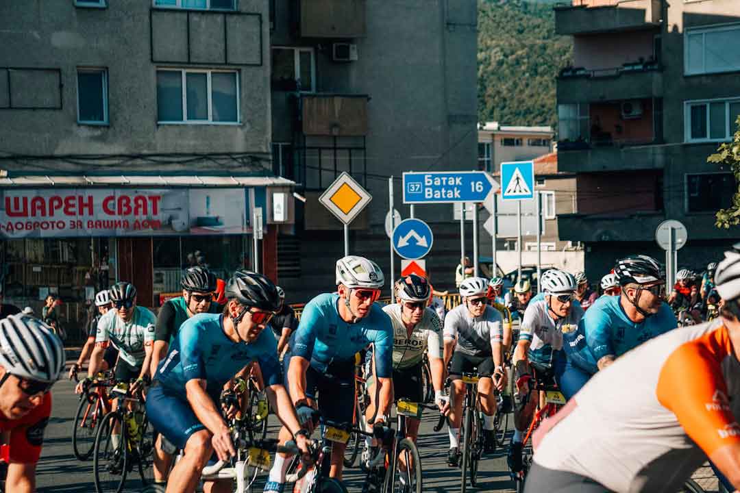 Group of cyclists participating in a gran fondo